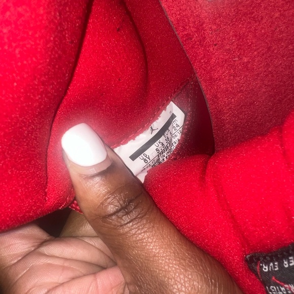 Jordan 11's - Picture 5 of 5